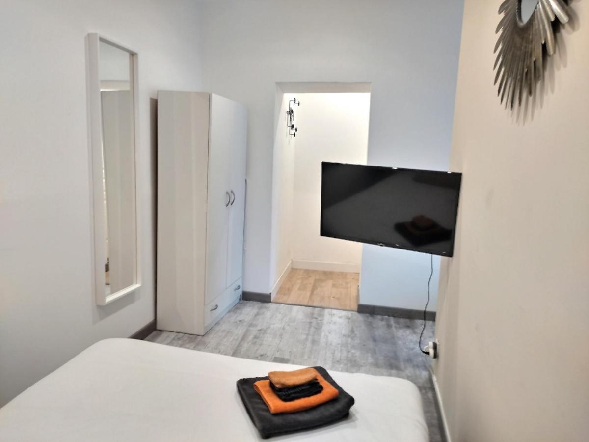 Chambre 26M - Salon Et Kitchenette Prive - Wifi 브아삐 외부 사진
