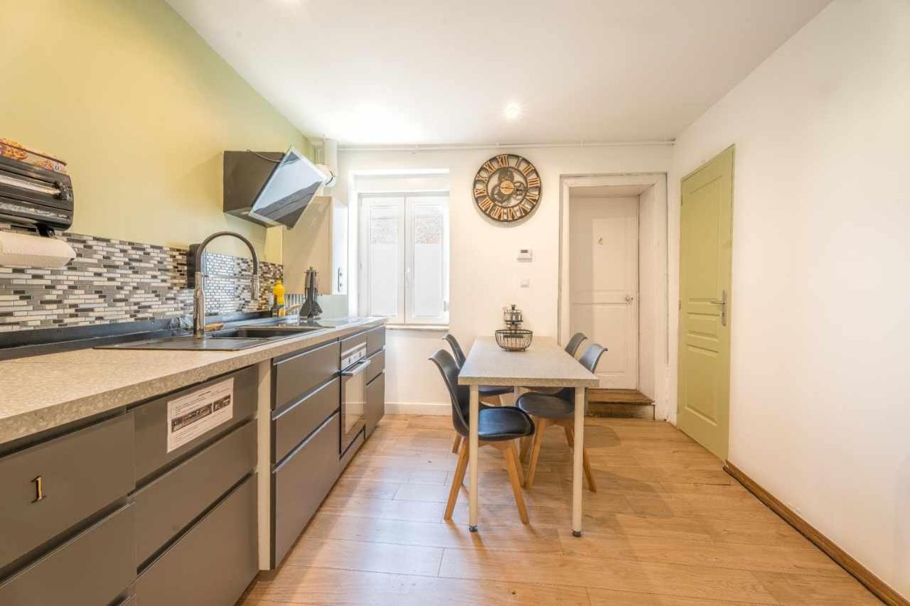 Chambre 26M - Salon Et Kitchenette Prive - Wifi 브아삐 외부 사진